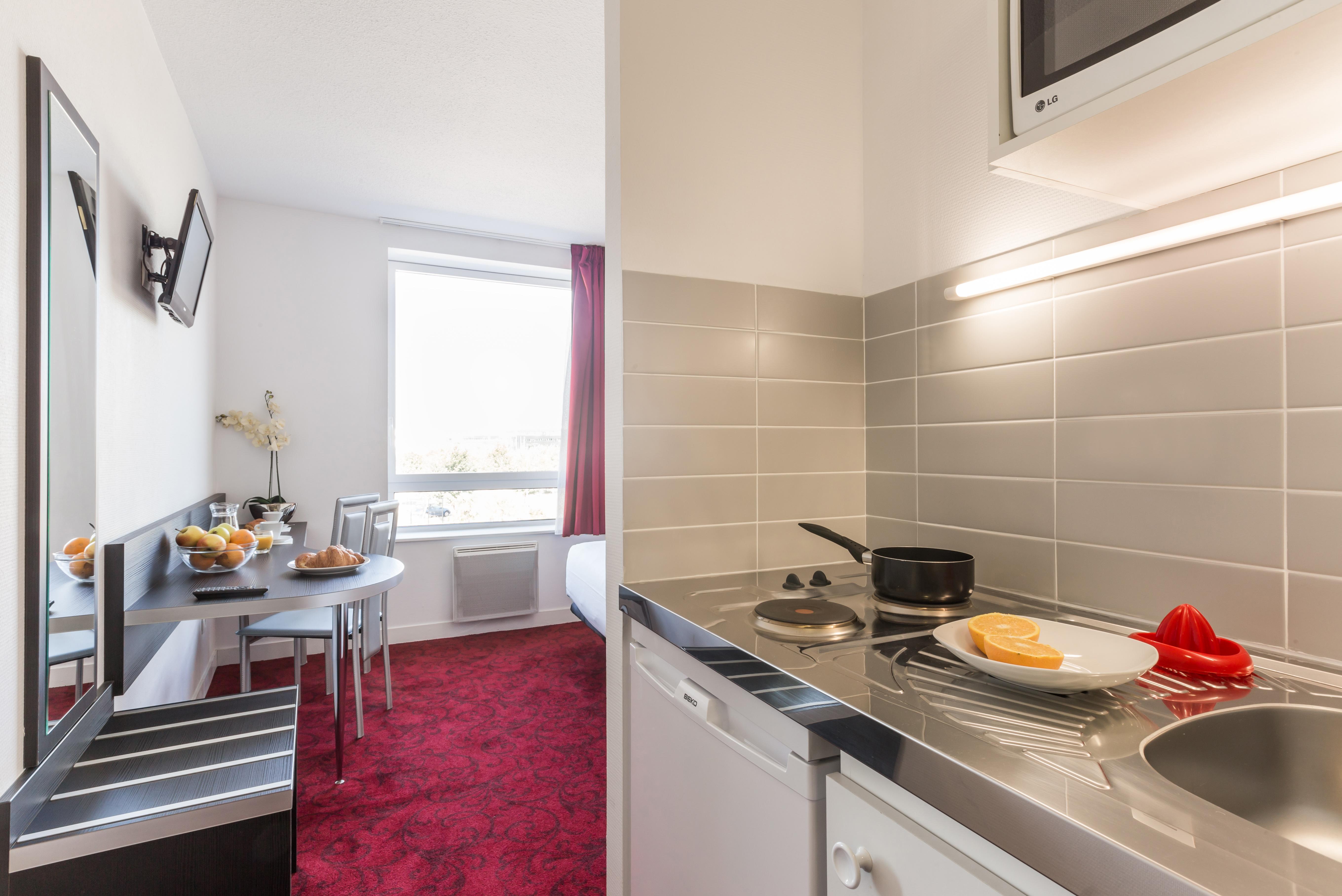 Zenitude Hotel-Residences Toulouse Fluvia Bagian luar foto